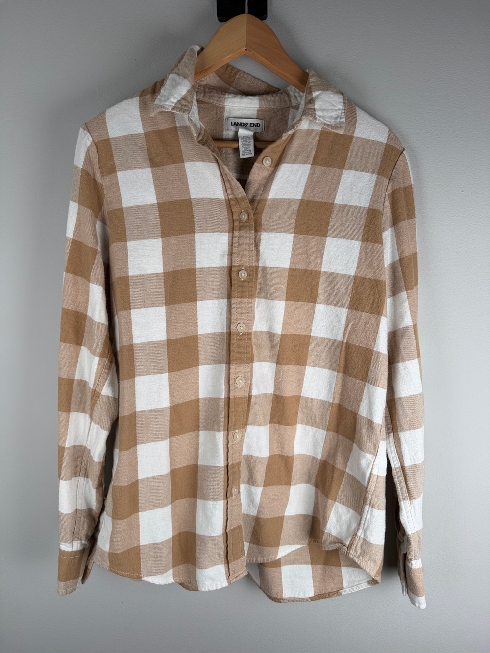 Lands' End Tan and White Buffalo Check Button-Down Shirt Cozy Cabincore Size S